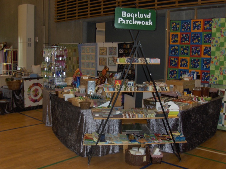 gal/Quiltefestival i Middelfart 2010/Butikker/Quiltefestival 2010 019.JPG